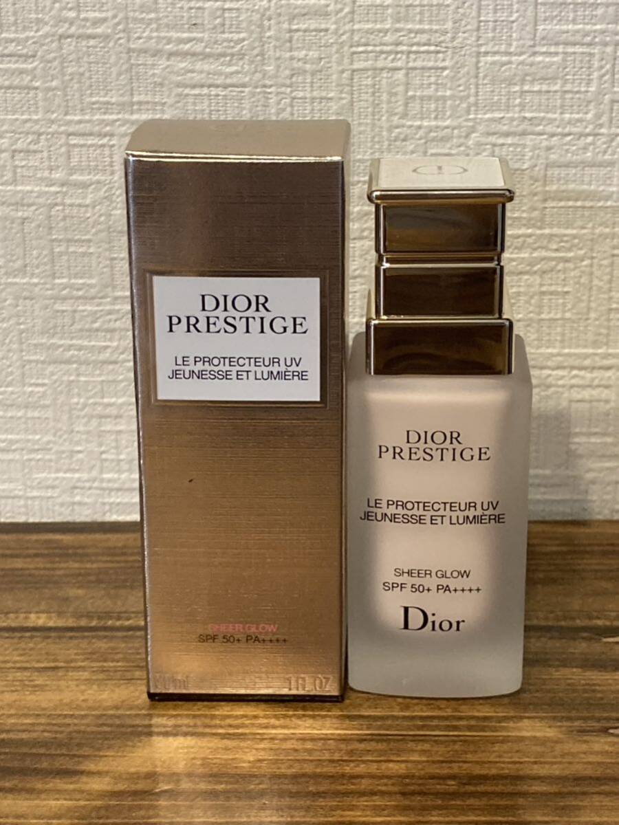 Dior スキン フォーエヴァー クッション パウダー ラベンダー