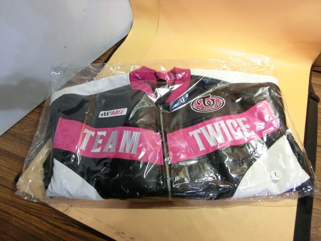 TWICE ready to be スタジャン TWICE 5TH WORLD TOUR 'READY TO BE'SPECIAL