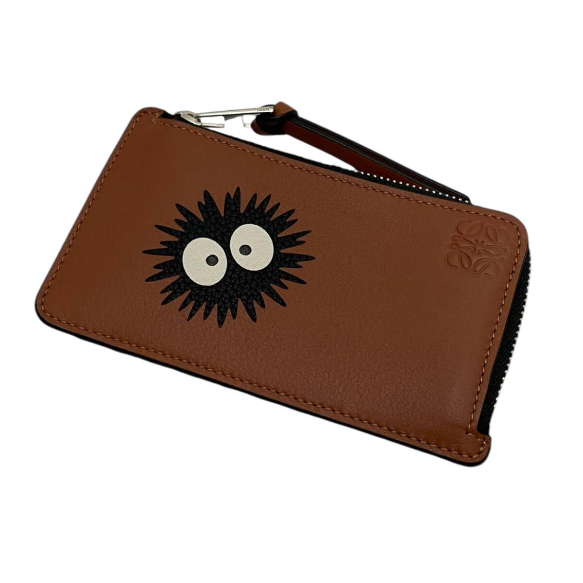 【未使用】新品未使用 LOEWE ロエベ 千と千尋の神隠し ススワタリ チャーム Spirited Away bag charm soot ...