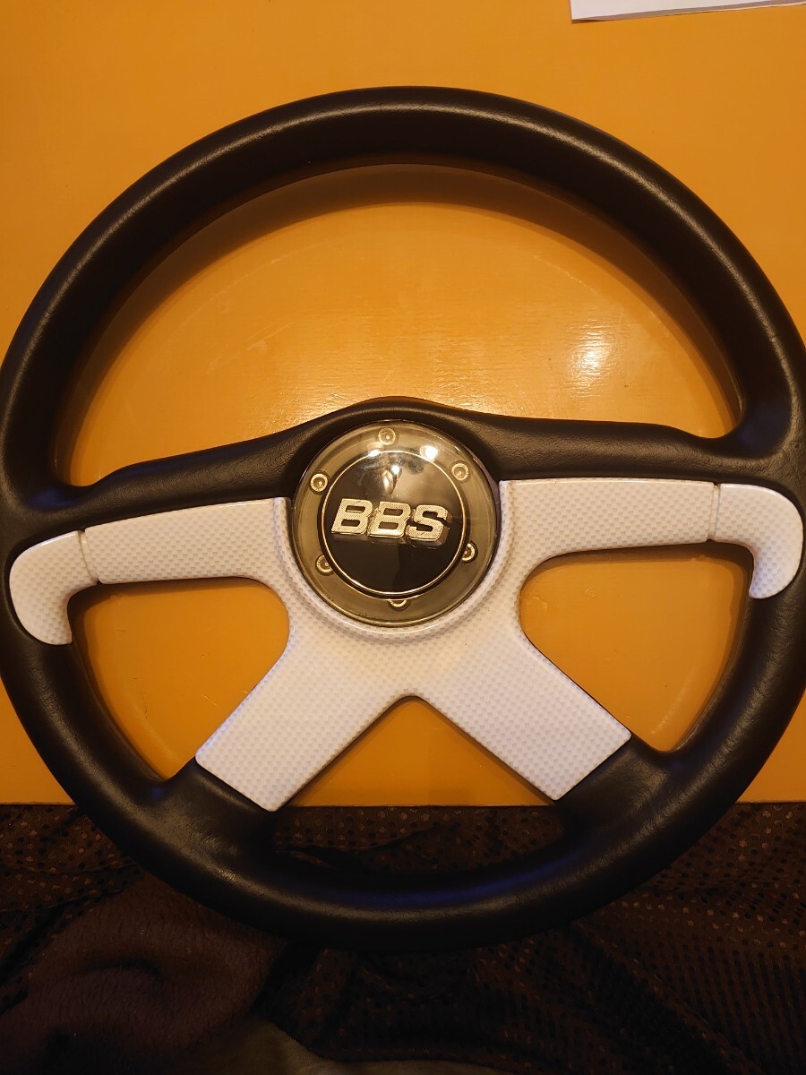 bbsモモ イタルボランテナルディハイソカー ステアリング36パイ