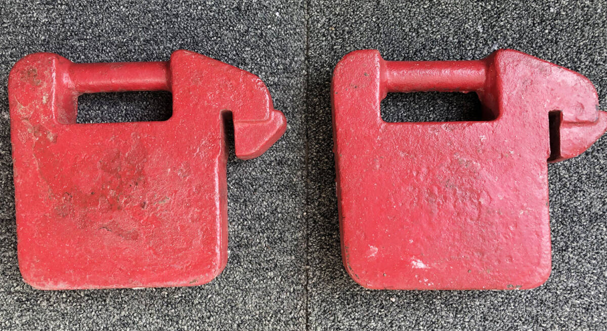 岩手1 トラクター用 フロントウエイト 重量約25kg 重り 錘 25キロ 中古