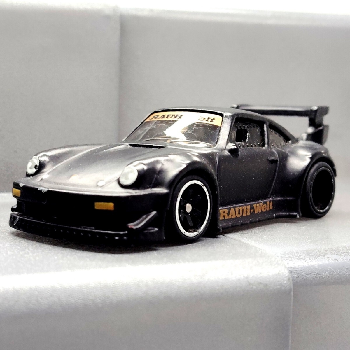 激レアRWB Porsche 930 シルエット 激レアRWB Porsche 930 シルエット （IG2474 1/18 RWB 930 Matte