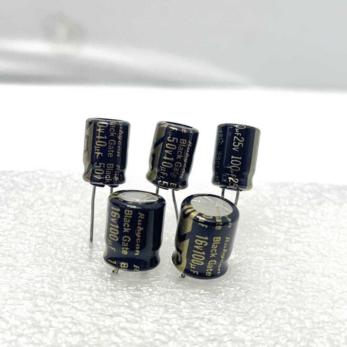 Rubycon blackgate コンデンサー 100V 220μF セット Rubycon blackgate コンデンサー 100V 220μF セット