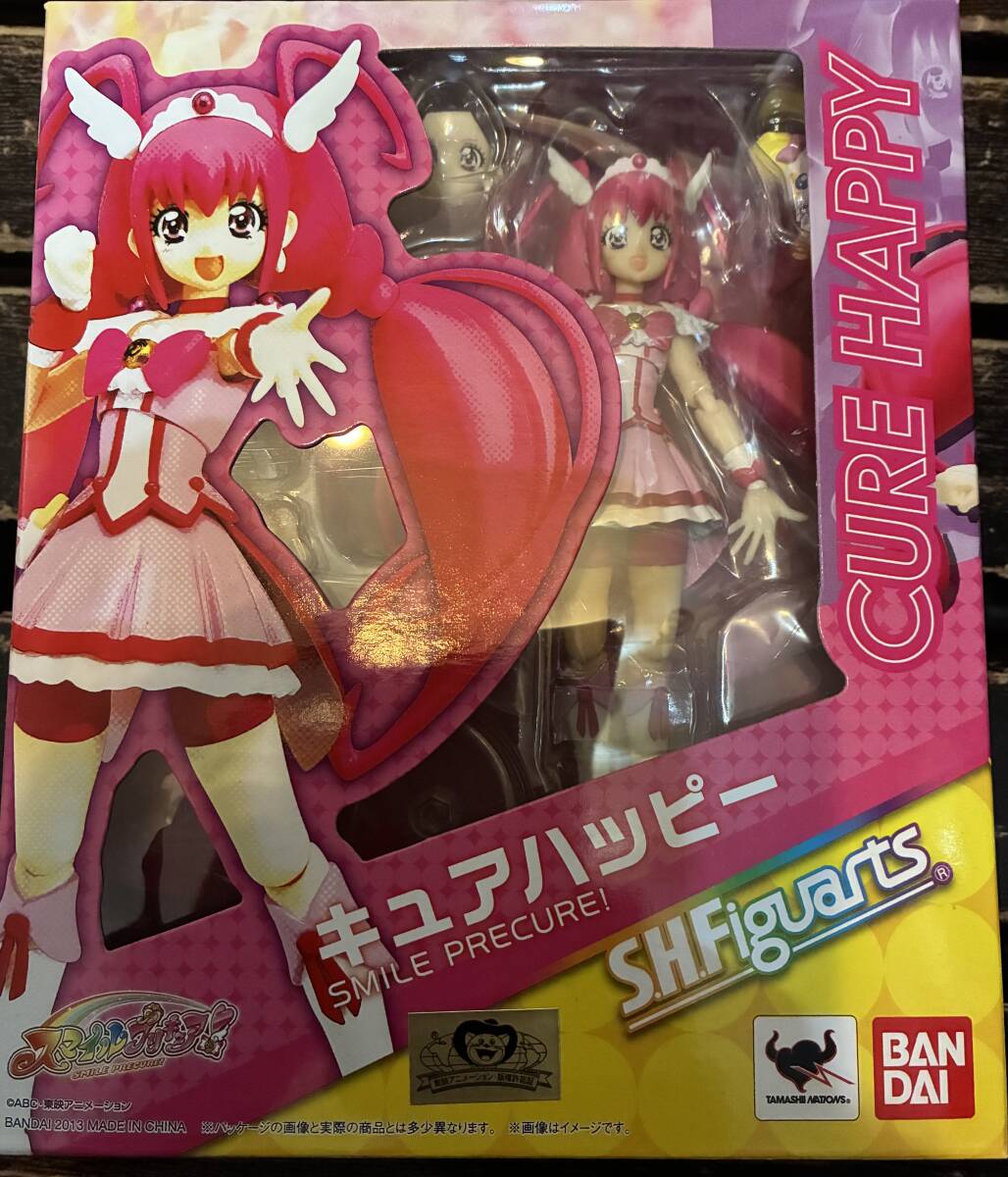 S．H．フィギュアーツ キュアハッピー スマイルプリキュア！の1番目の画像