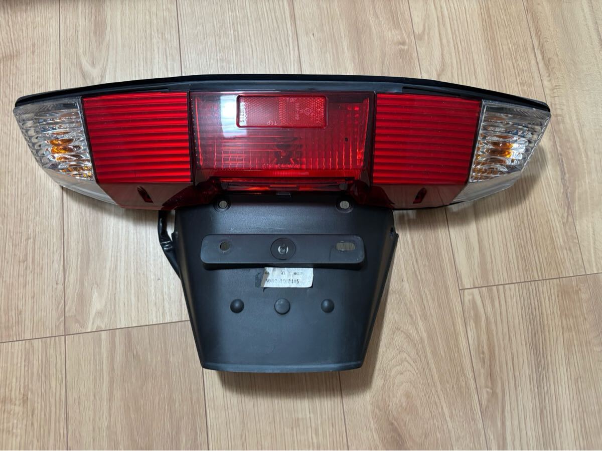 フュージョン　純正テールランプ　ヘリックス う ヘリックス HELIX 86年初期型 フュージョンUSA 純正テールランプ