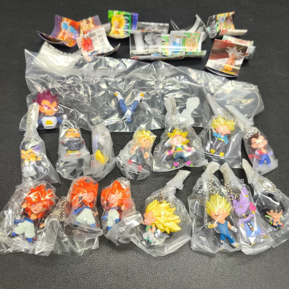 ドラゴンボール UDM ガチャ カプセルトイ まとめ売り 超サイヤ人4 ゴジータ Z 改 超 GT 魔人ベジータ トランクス 孫悟空 などの1番目の画像
