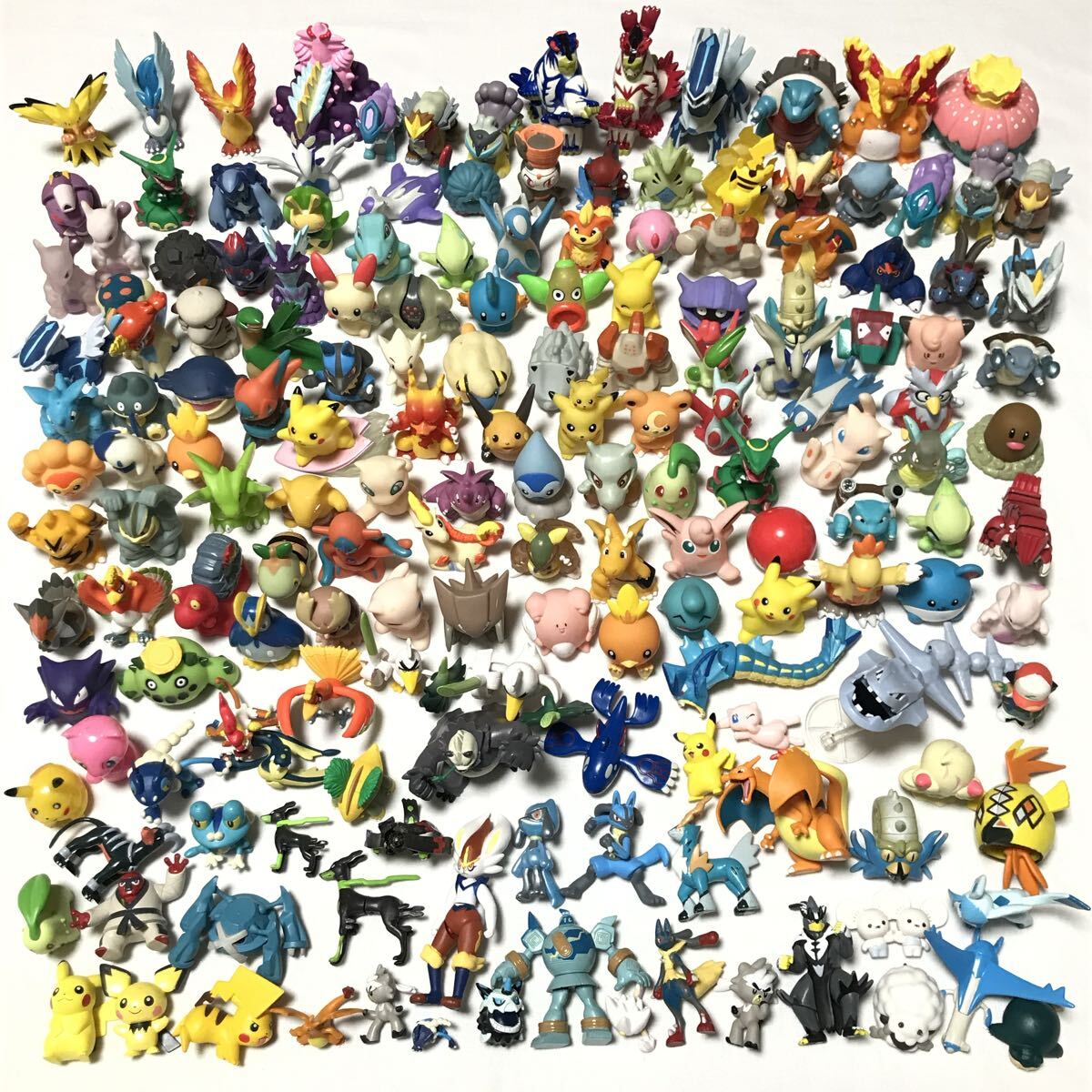 ポケモン フィギュア 立体ポケモン図鑑 メガニウム バクフーン