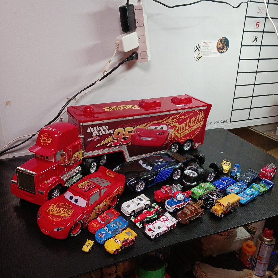 新品】カーズ トミカ カーズセット ＃01 サリー マックィーン スマイル
