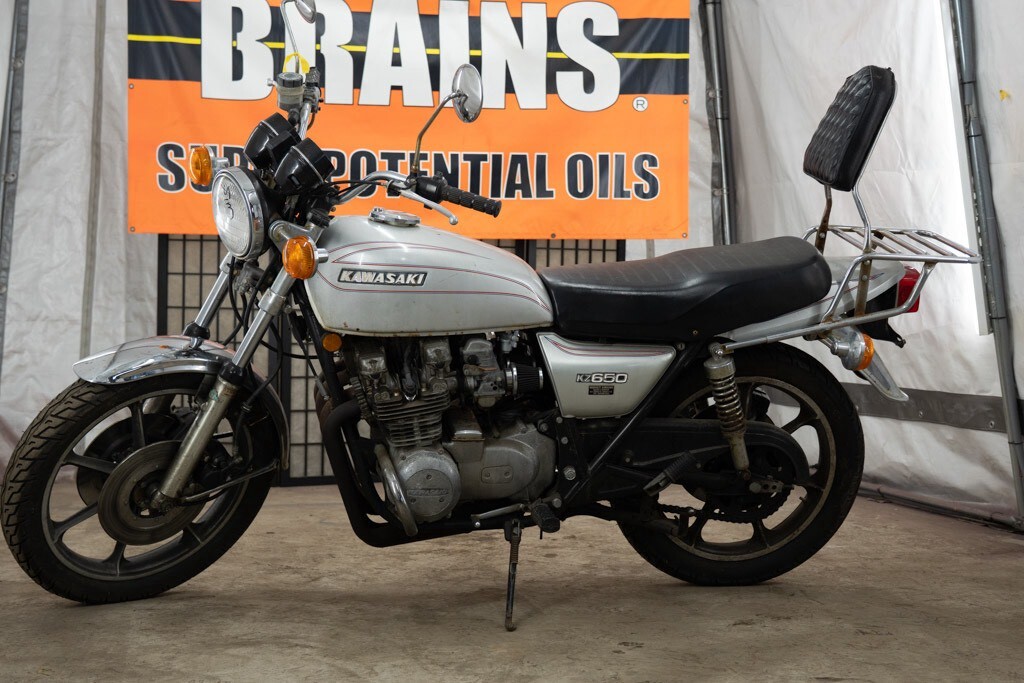 再出品）現状車 カワサキ / Kawasaki GPX250(EX250E) エンジン始動