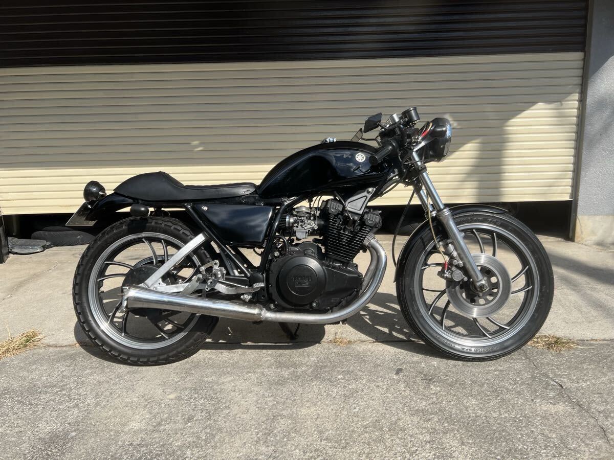 ヤマハ RD125 404 最終型 実動 書類付き 絶版当時物 カスタム多数 ヤマハ RD125 404 最終型 実動 書類付き 絶版当時物 カスタム多数