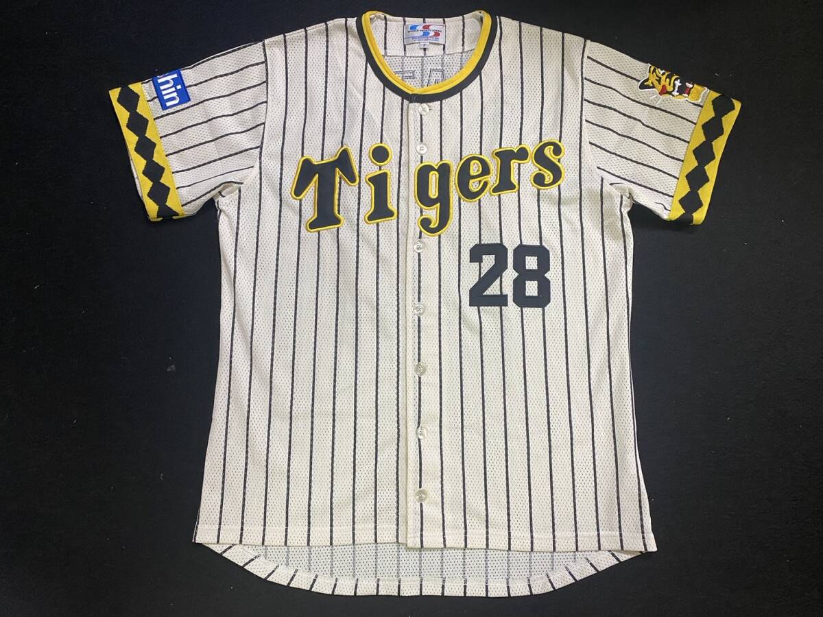 阪神タイガース 江夏豊 1975年 カルビーカード No.723 輝流ライン 当時 