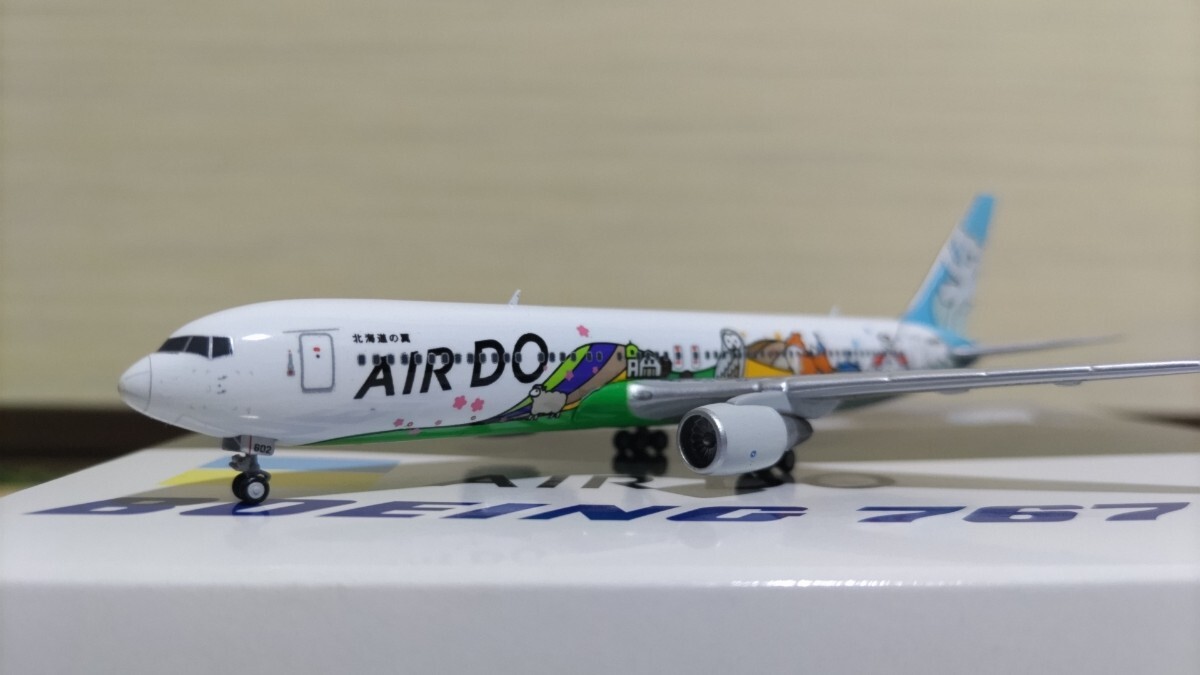 新品】ZG009☆1000円☆新品 AIR DO 1:130スケール ボーイング 737-500