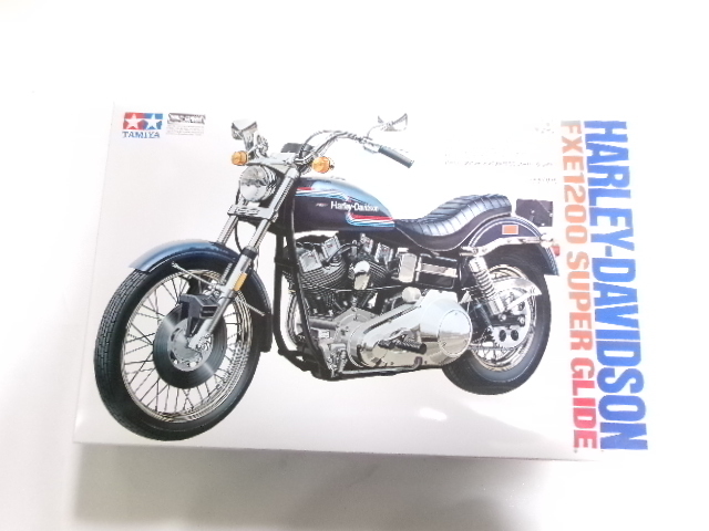 ハーレーダビッドソン ショベルヘッド 77年式 FXEスーパーグライド