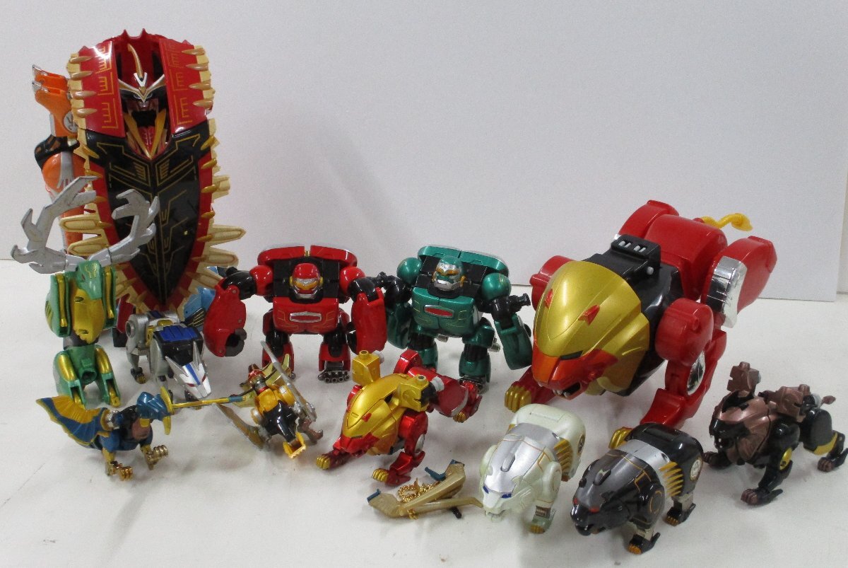 ガオライオン 特別カラー版(ホワイト) 「百獣戦隊ガオレンジャー