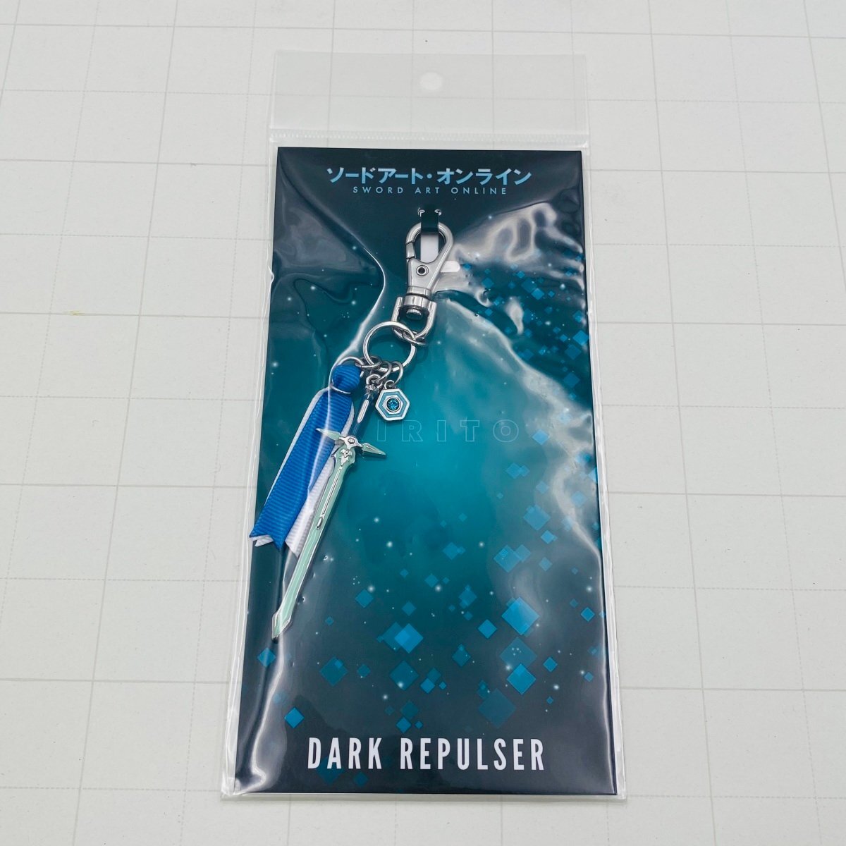 新品】SAO ソードアートオンライン キーホルダー 剣 【エリュシデータ