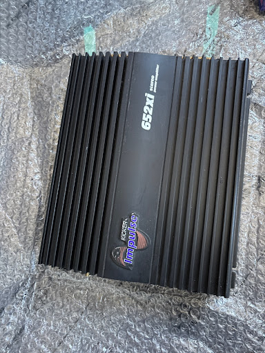 ジャンク】ステレオアンプ KICKER Impulse 352xiの落札情報詳細