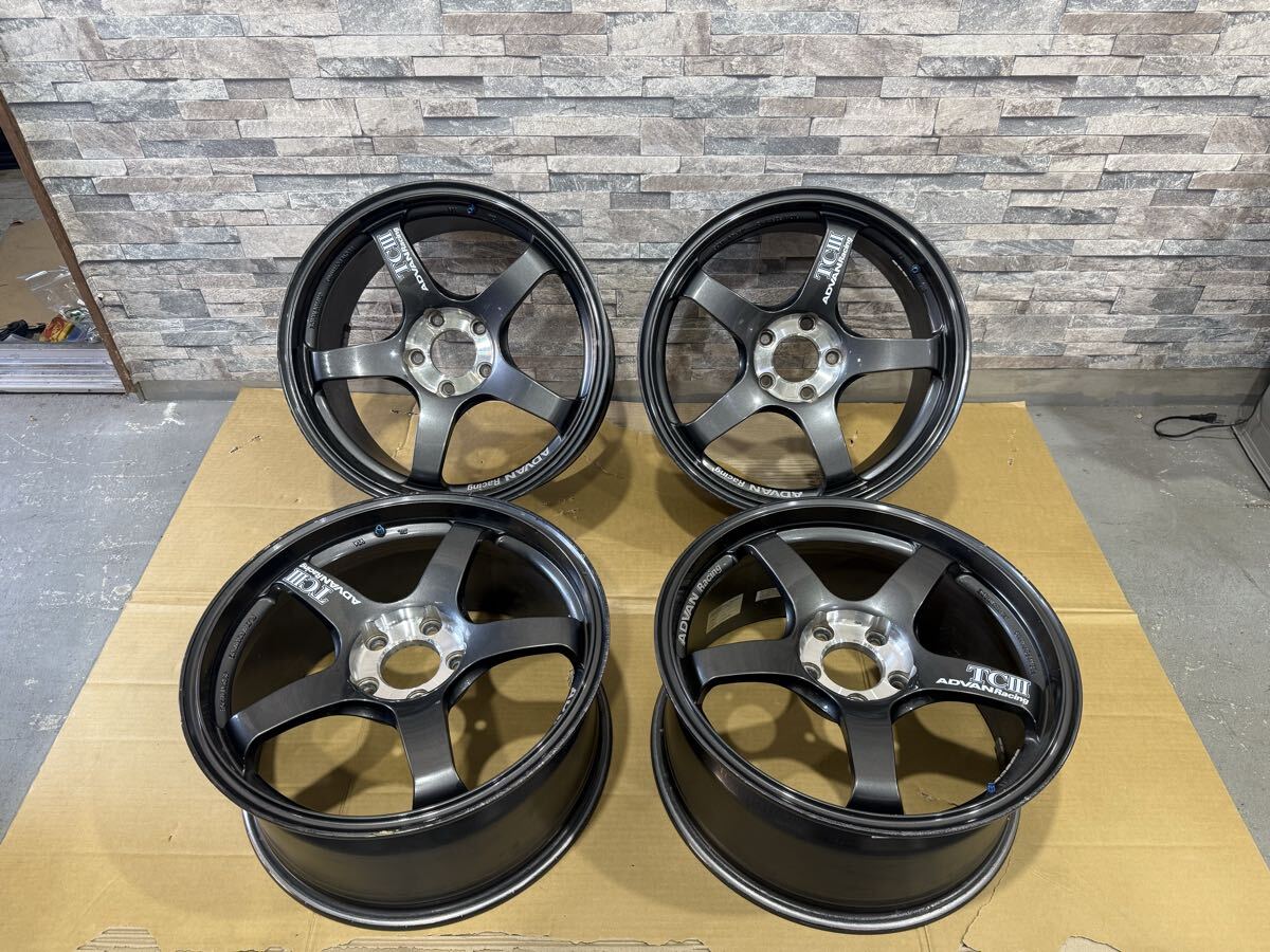 アドバンレーシング オニ Oni 15インチ 7.5J +2 ADVANRACING PCD114.3 