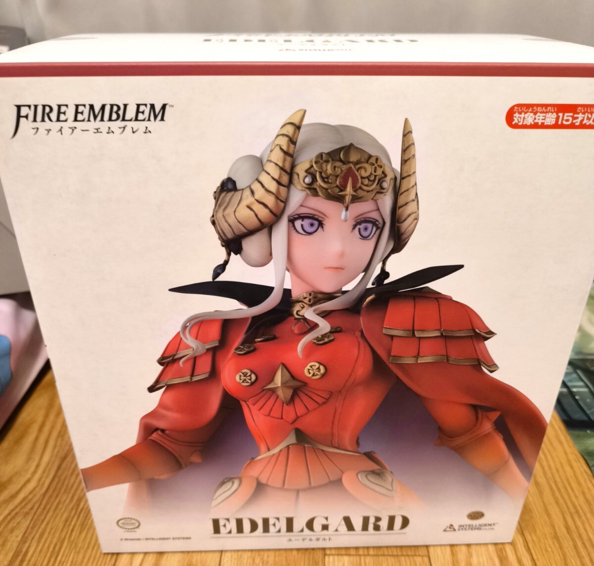 ファイアーエムブレム風花雪月　アニメイト購入特典　エーデルガルト　缶バッジ×5枚 新品】○ファイアーエムブレム 風花雪月/アニメイト特典 缶バッジ5種
