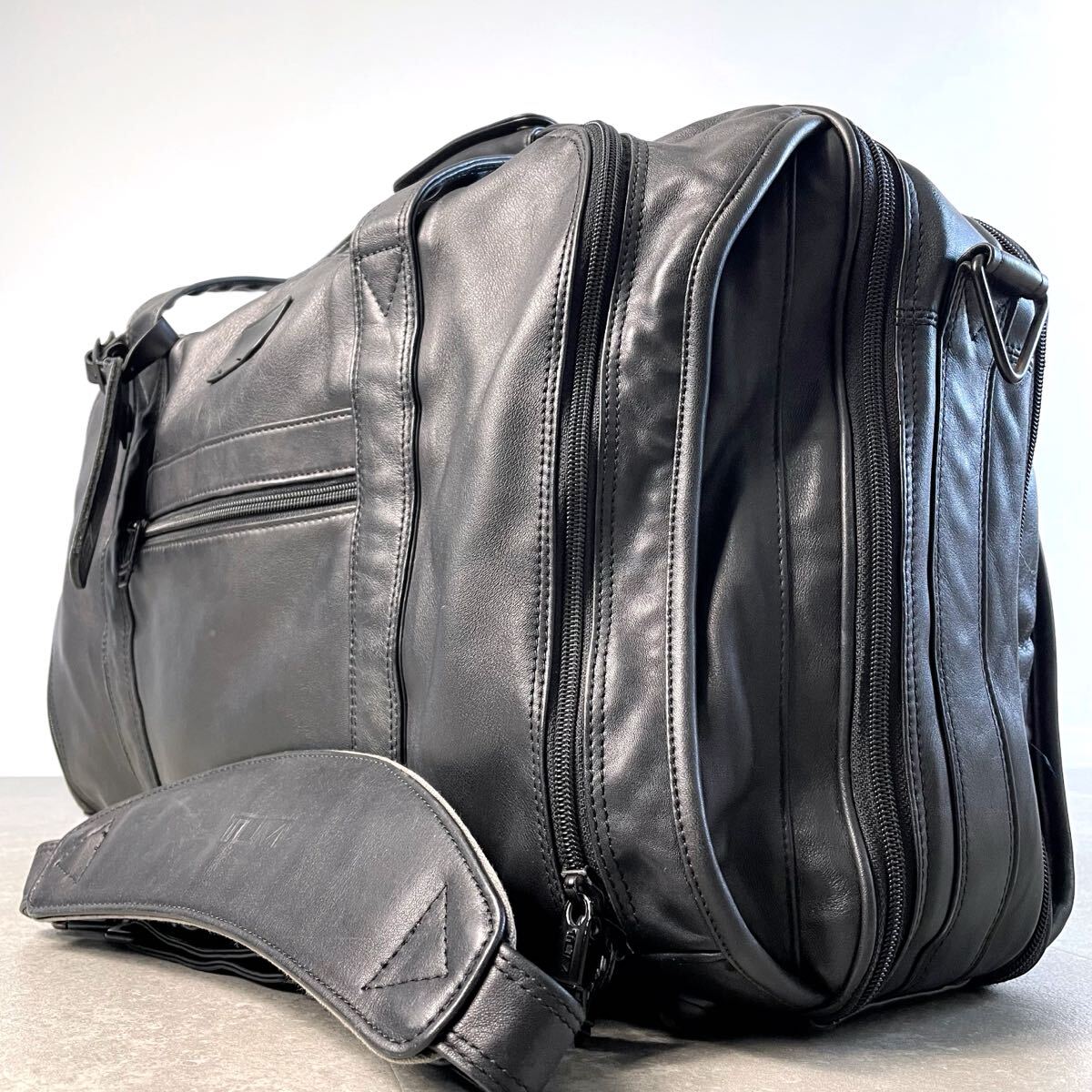 新品】TUMI トゥミ アルファ3エクスパンダブル カジュアル デイ
