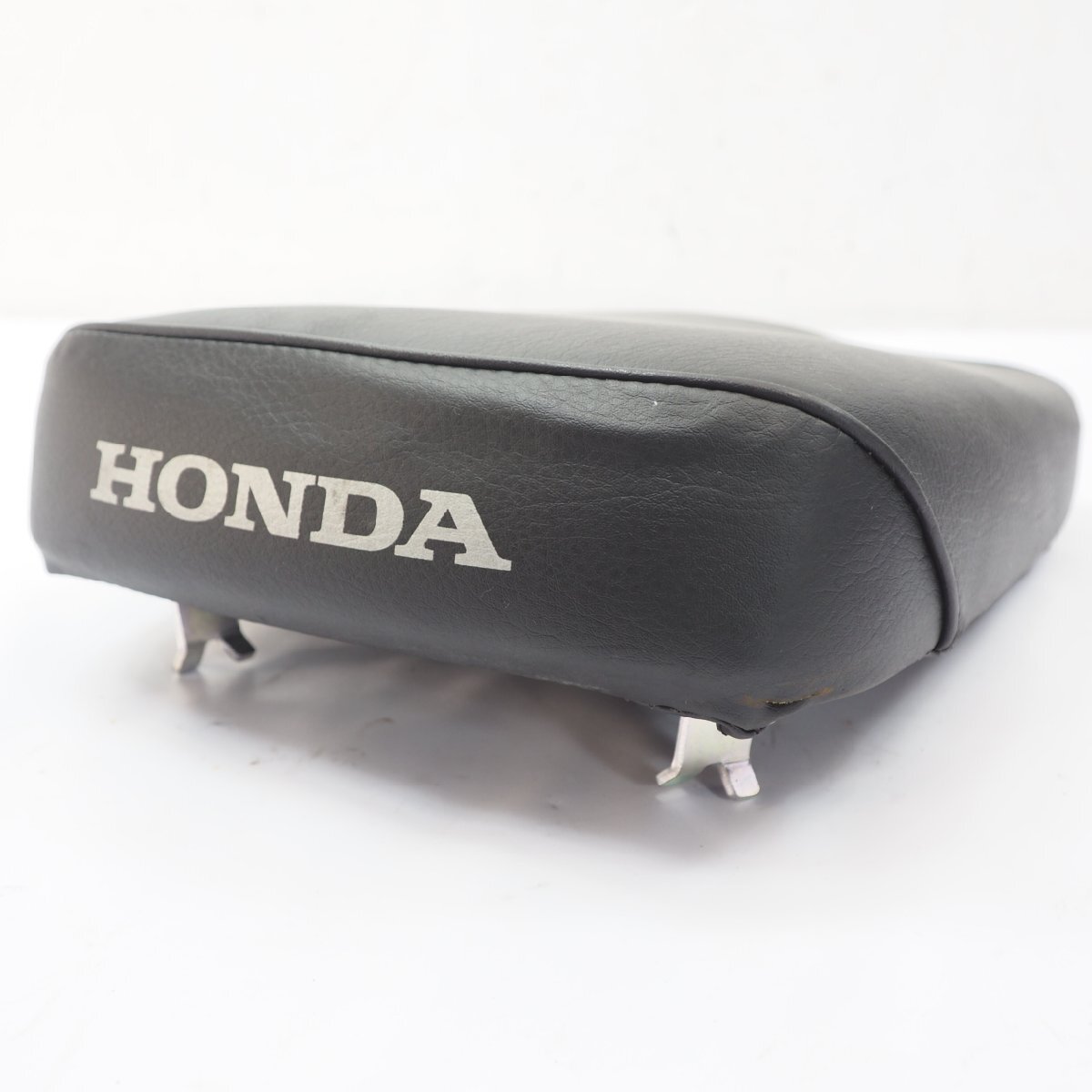 ホンダ FTR250 MD17 純正タンデムシート リアシート ホンダ 新品 長期 