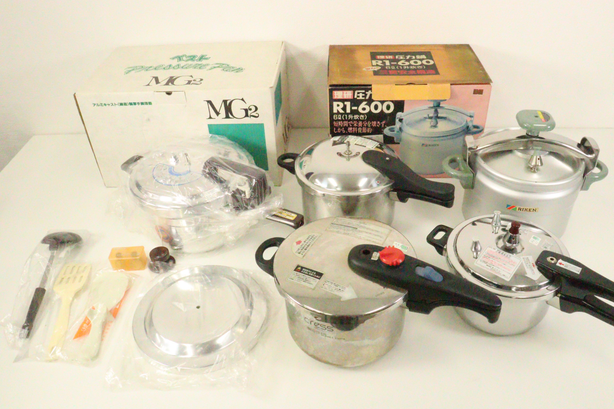 未使用に近い】【未使用 保管品】理研 圧力鍋 家庭用圧力鍋 4.7L 8合炊