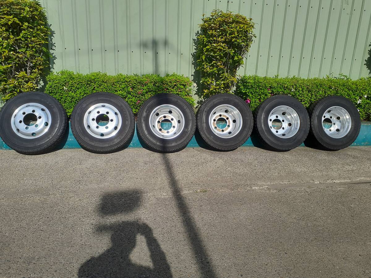 タミヤ1/14 扁平タイヤ73mm 12個セット 低床4軸用1台