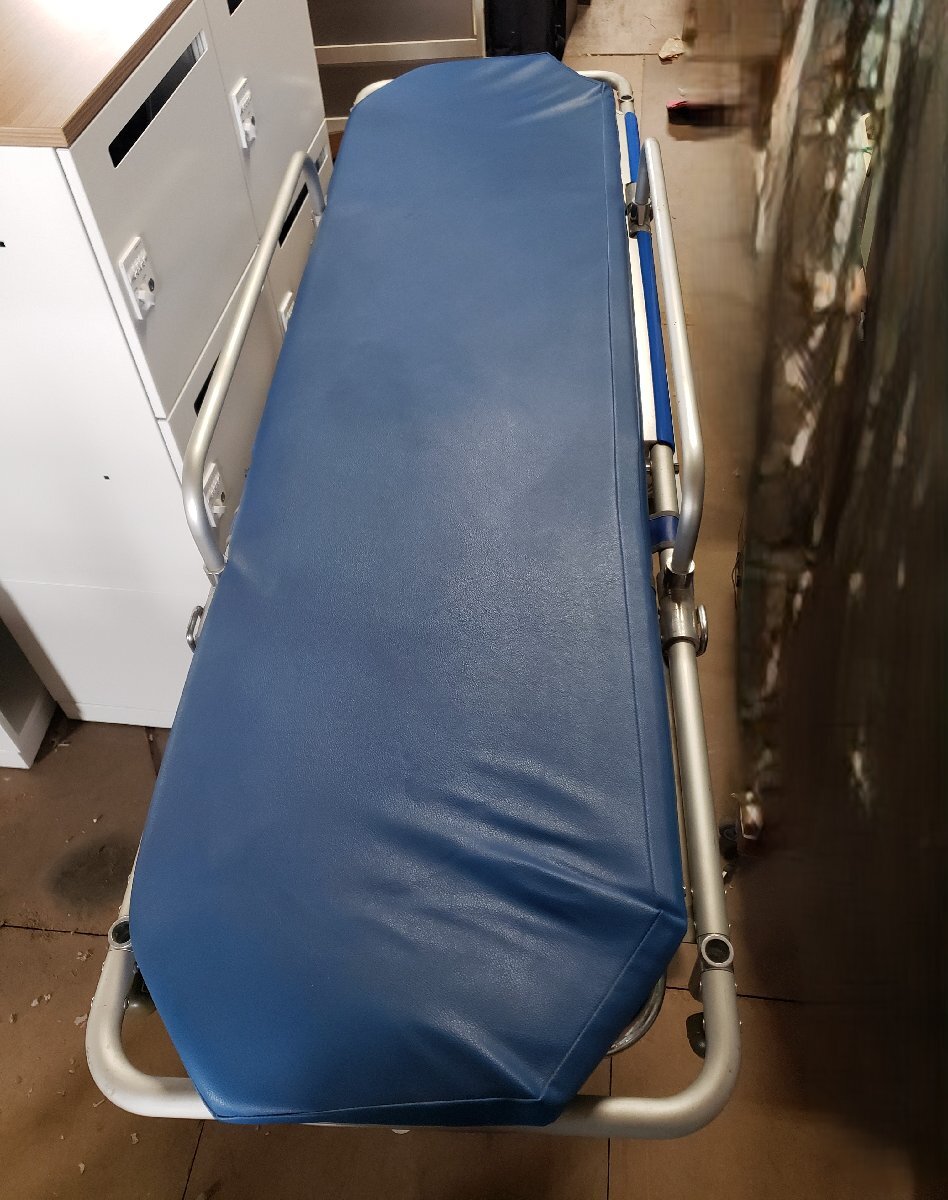 【H】 パラマウントベッド 医療用ストレッチャー K721 現状品　動作品 中古】◇動作品◇ PARAMOUNT BED K-721 ストレッチャー 高さ調整
