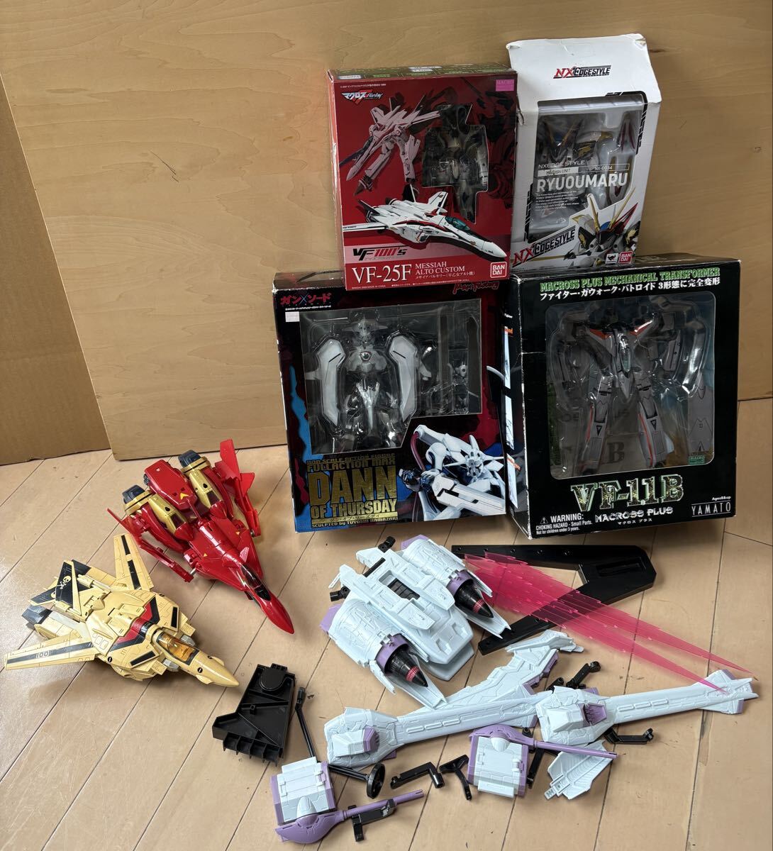 当時物 希少 タカトク 超時空要塞 マクロス 強攻型 MACROSS SDF-1 1