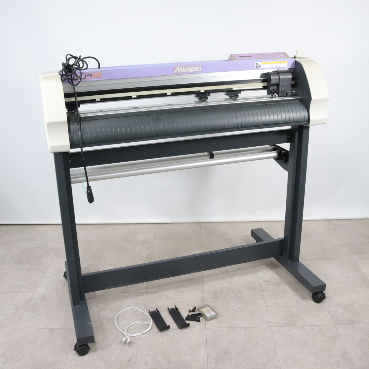 MIMAKI ミマキ カッティングプロッター CG-130FXの落札情報詳細