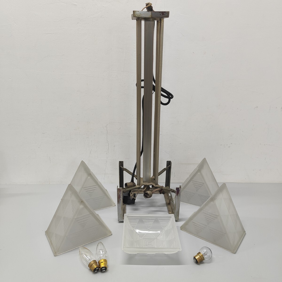 保管品 / 現状品】松下電工 / 非常用照明器具 / 階段通路誘導灯