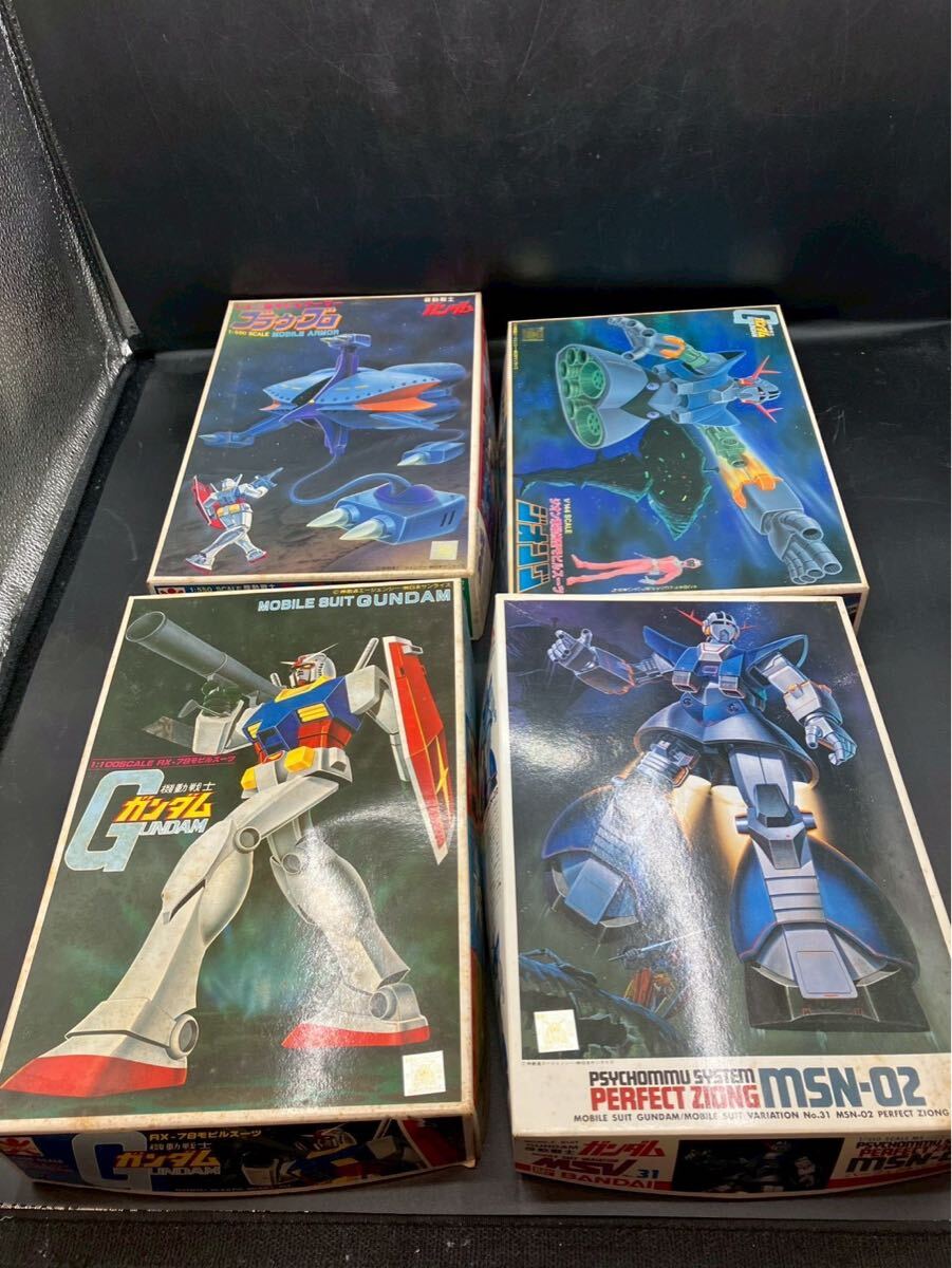 中古】機動戦士ガンダム MG 1/100 MSN-02 パーフェクトジオング 素組