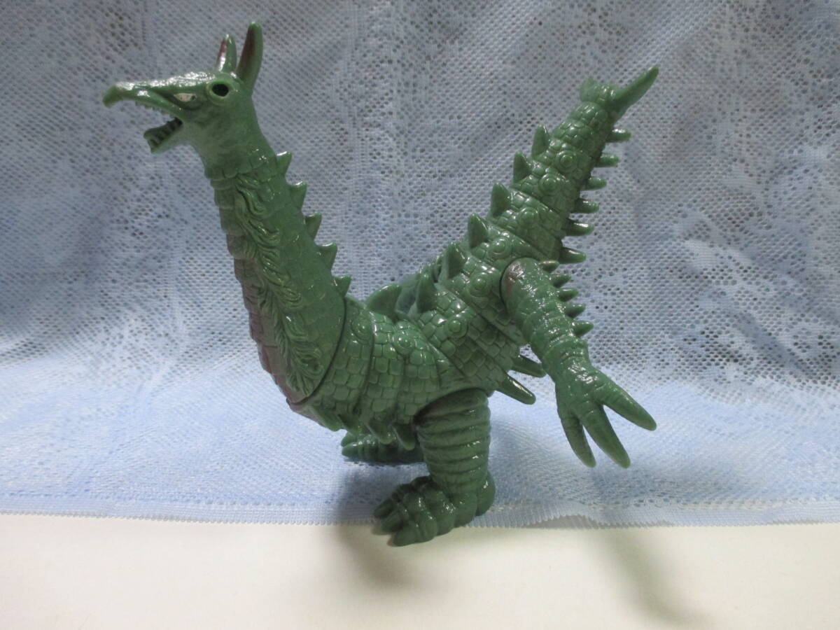 百足怪獣ムカデンダー /バンダイ ウルトラ怪獣シリーズ改造/エクス
