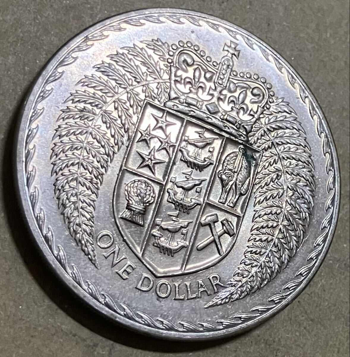 イギリス旧硬貨 「1ペニー」 NEW PENNY コイン エリザベス2世 1971年の
