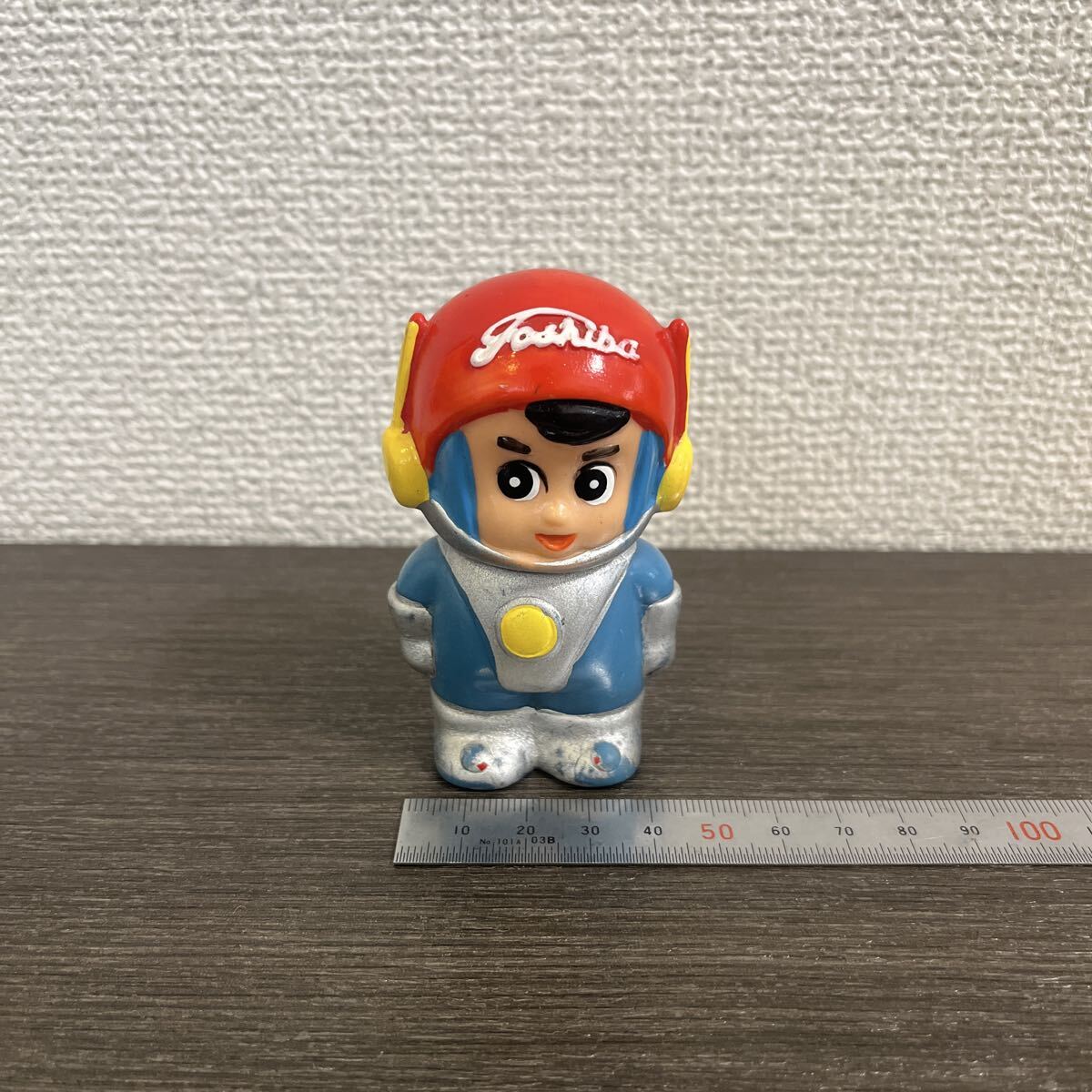 中古】東芝 エスパー 光速エスパー ソフビ フィギュア 台座 人形 企業