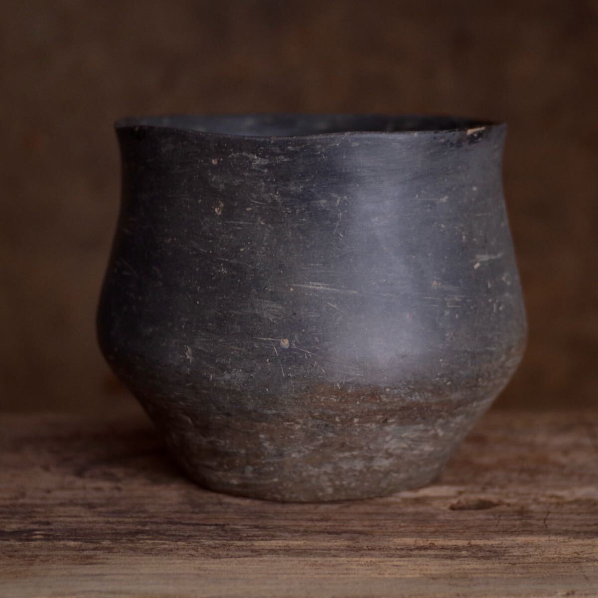 □龍山文化 三足鬲 紀元前3000年→2000年 中国・新石器時代後期の落札