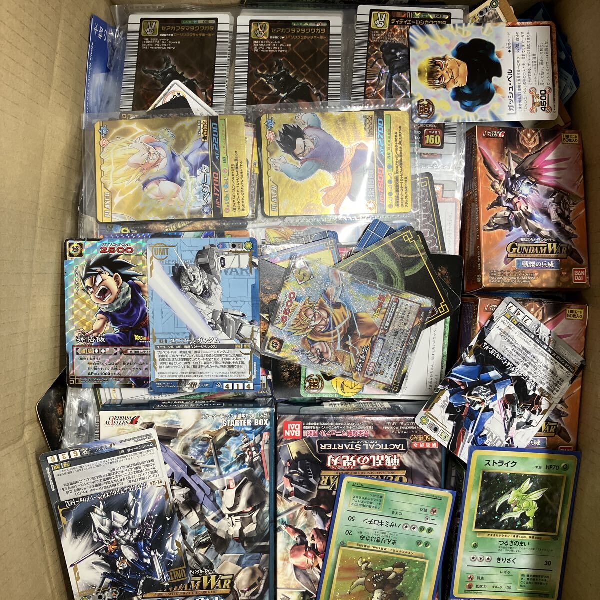☆甲虫王者 ムシキング 強さ200キラ含む カード 大量 セット☆の落札