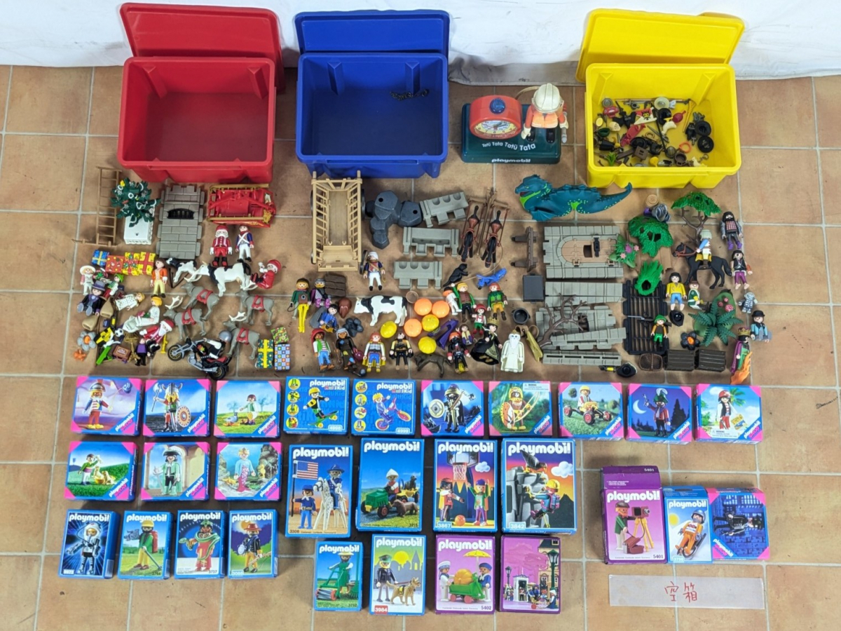 プレイモービル　playmobil オールド　レトロ 　レア　希少　廃盤　大量 送料無料 レア レトロ オールド プレイモービル 大量セット 1974 1981