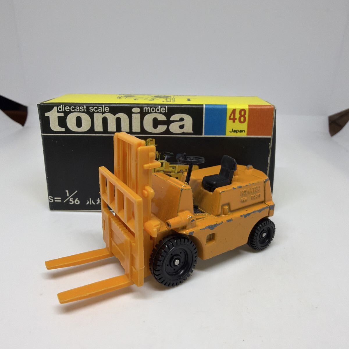 黒箱トミカ No.48 小松 フォークリフト FD30 日本製 箱あり美品の落札