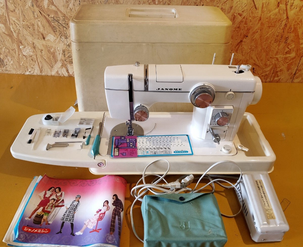 □Z/617☆ジャノメ JANOME☆ミシン☆MODEL 813☆動作不明☆ジャンク