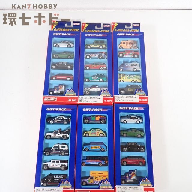 目立った傷や汚れなし】REALTOYリアルトイ アクションシティー 乗用車