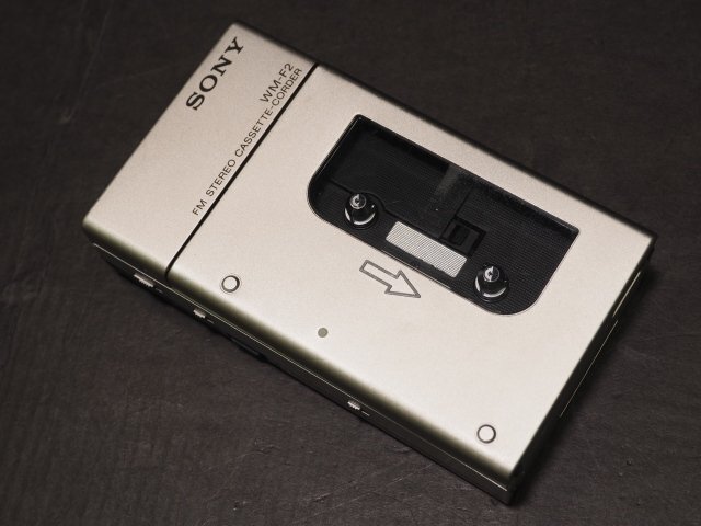 ☆SONY/ソニー WALKMAN ウォークマン WM-FX808 ラジオカセット