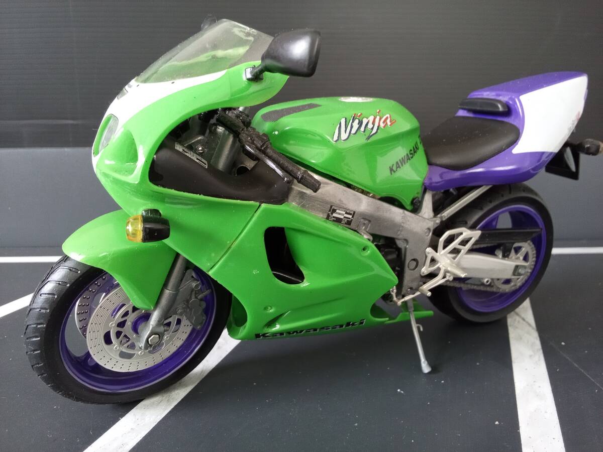 アオシマ 1/12 カワサキ Z400FX プラモデル 完成品 80s 暴走族の落札