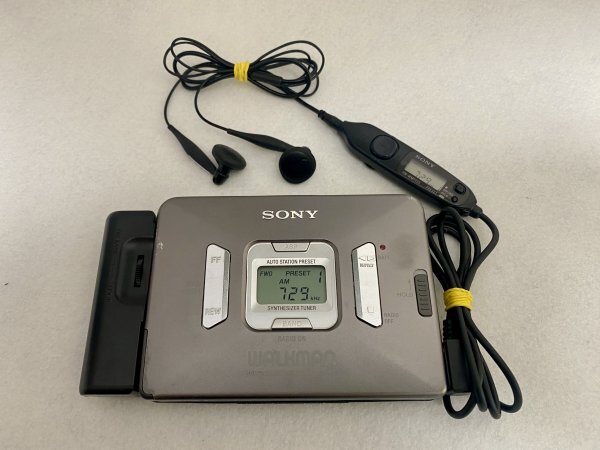 きれい】ソニー SONY ウォークマン WALKMAN WM-F501 黒 希少 ハード