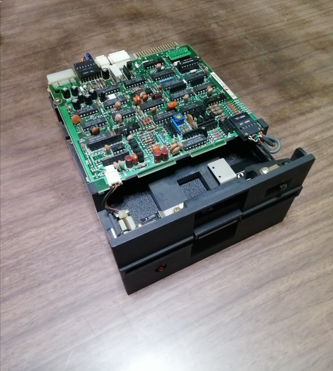 NEC PC-8031-2W PC-8001用フロッピーディスクドライブ FDD ☆不動品