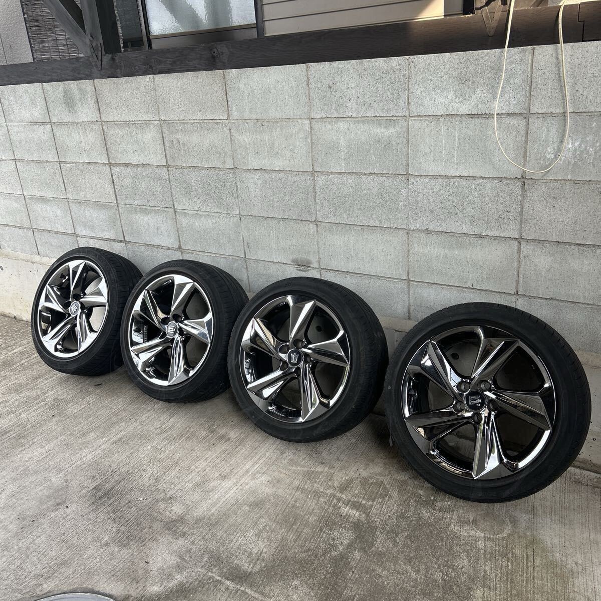 希少】50系 プリウス PHV GRスポーツ ダークスパッタリング 純正