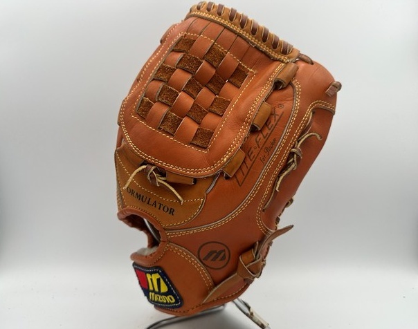 新品】ミズノ ワールドウィン 復刻 軟式グローブ 高田モデル