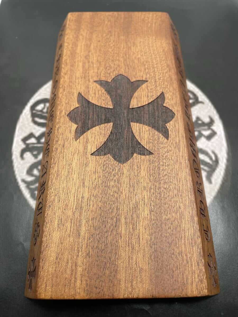 未使用】クロムハーツ CHROME HEARTS クロスディスプレイ 黒檀 重量感