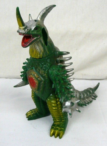 ポピー キングザウルスシリーズ ソフビフィギュア ゴジラ 2種類。 同