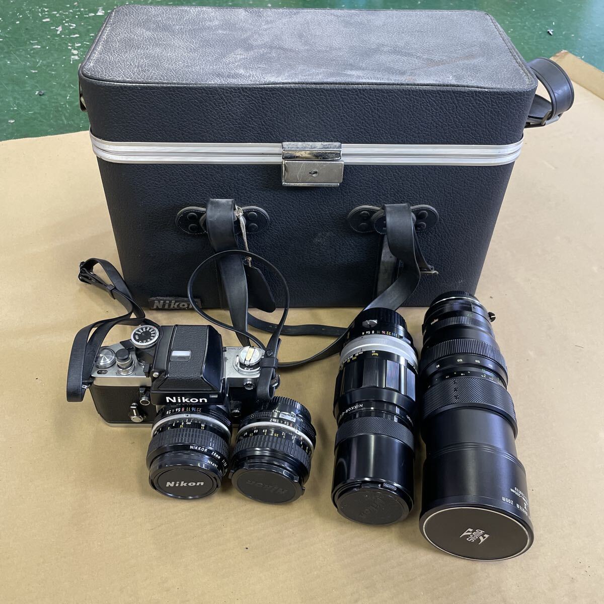 ニコン NIKON ED AF 300mm F2.8用 CT-303 ハードレンズケース レンズ