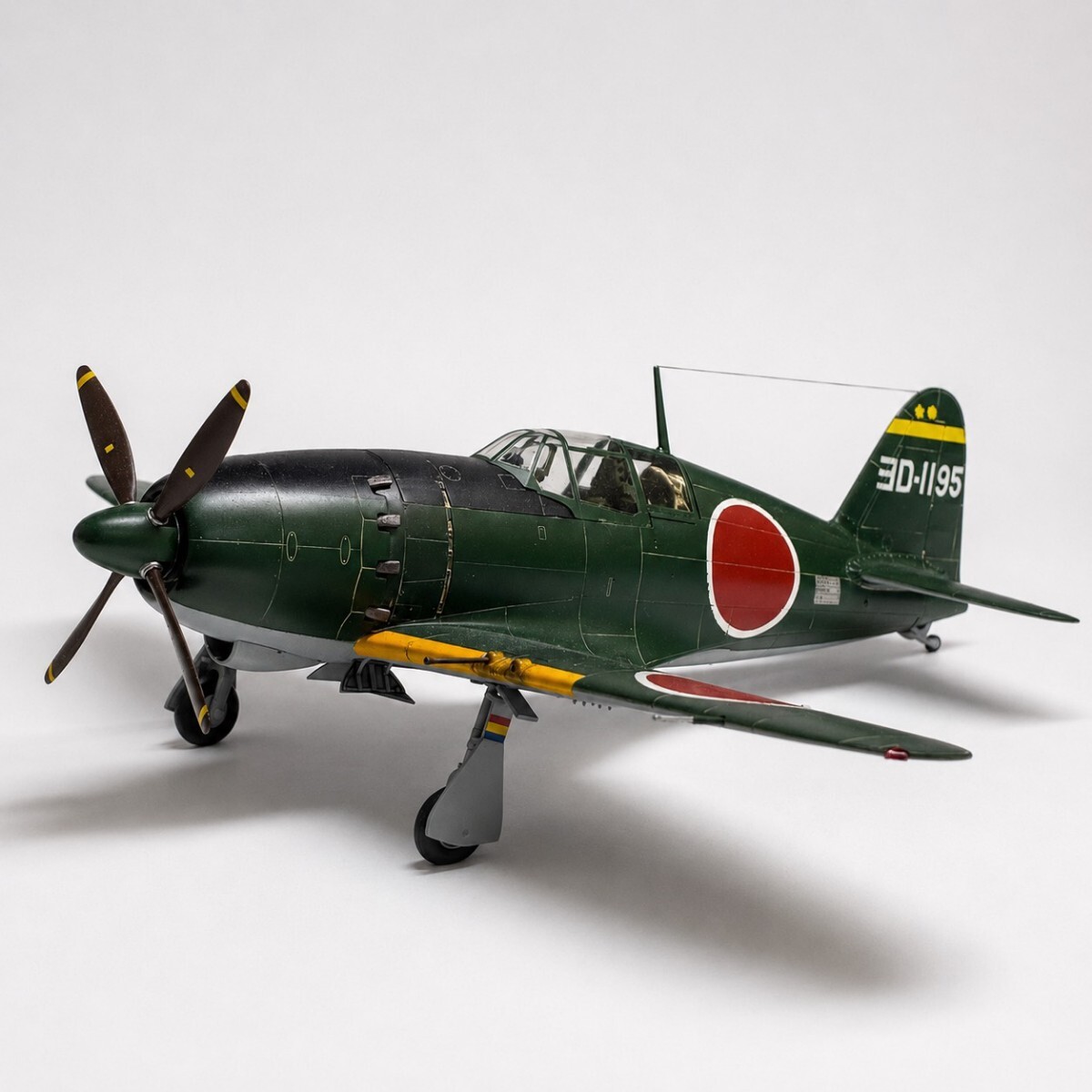 [完成品]1/32 海軍 局地戦闘機『雷電』21型　第352海軍航空隊青木中尉機 新品】1/32 造形村SWS 局地戦闘機雷電 352航空隊 青木中尉機の落札情報